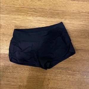 black ivivva shorts
